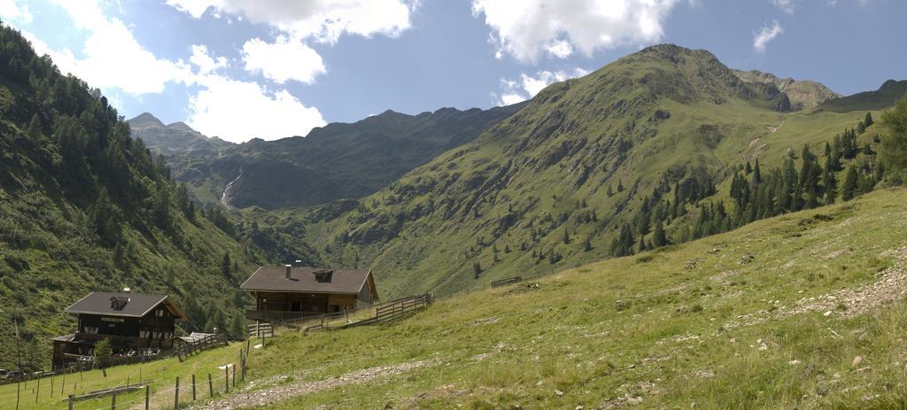 Berghuette Volkzeinerhuette Guest House Ausservillgraten Exterior photo